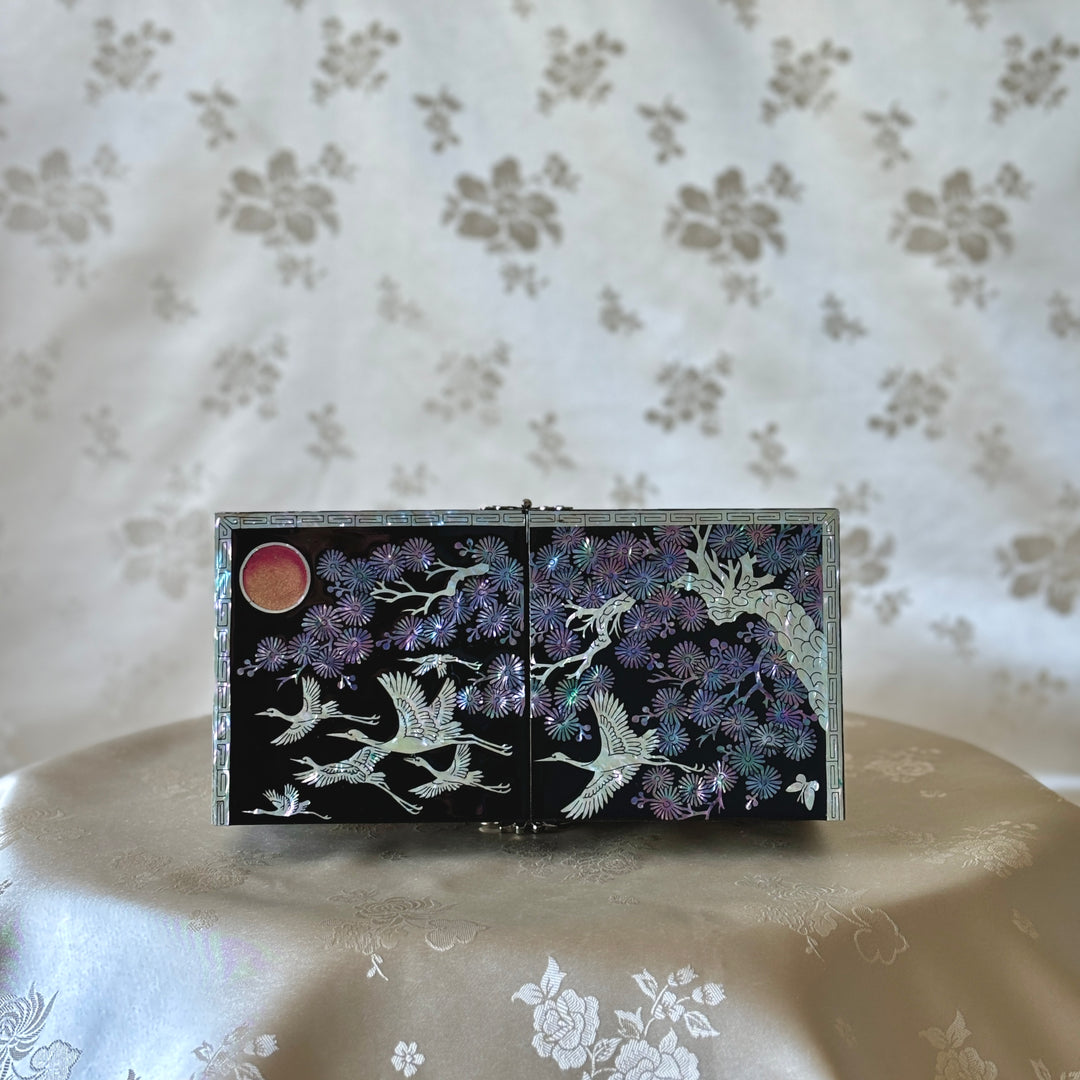 Mother of Pearl Jewelry Box with Pine Tree and Crane Pattern