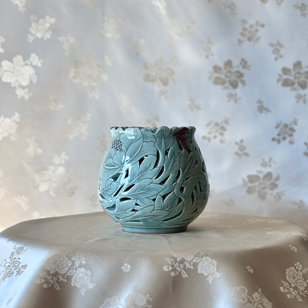 Celadon Openwork Vase with White Inlay: Peony Motif