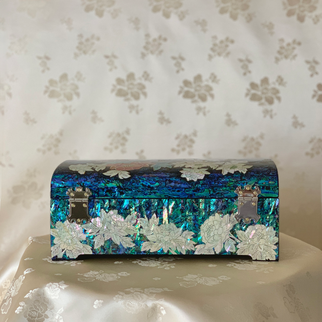 Mother of Pearl Jewelry Box with Peony and Bird Pattern