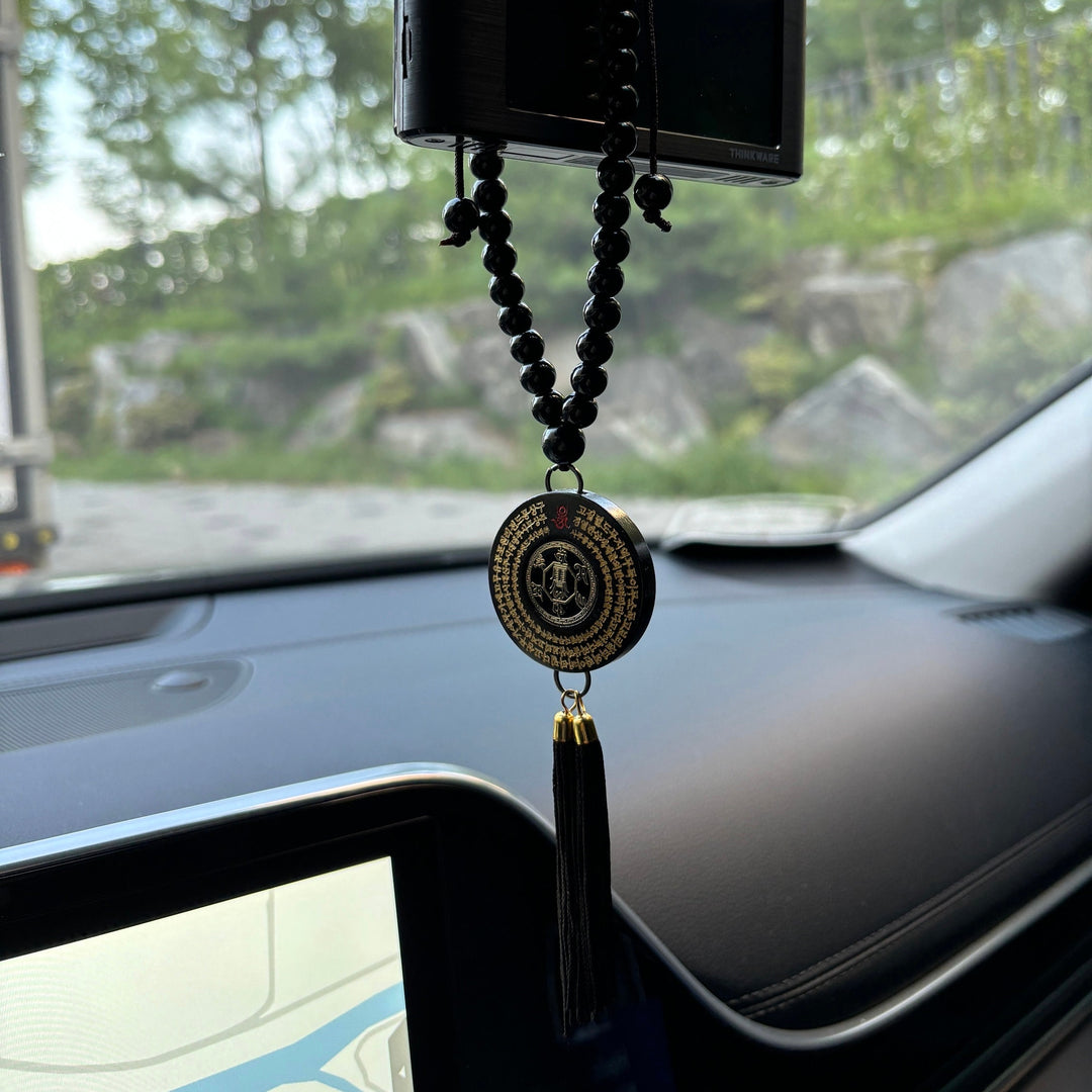 Jujube Wood Car Hanging Amulet with Golden Carved Buddha and Heart Sutra for Safe Driving