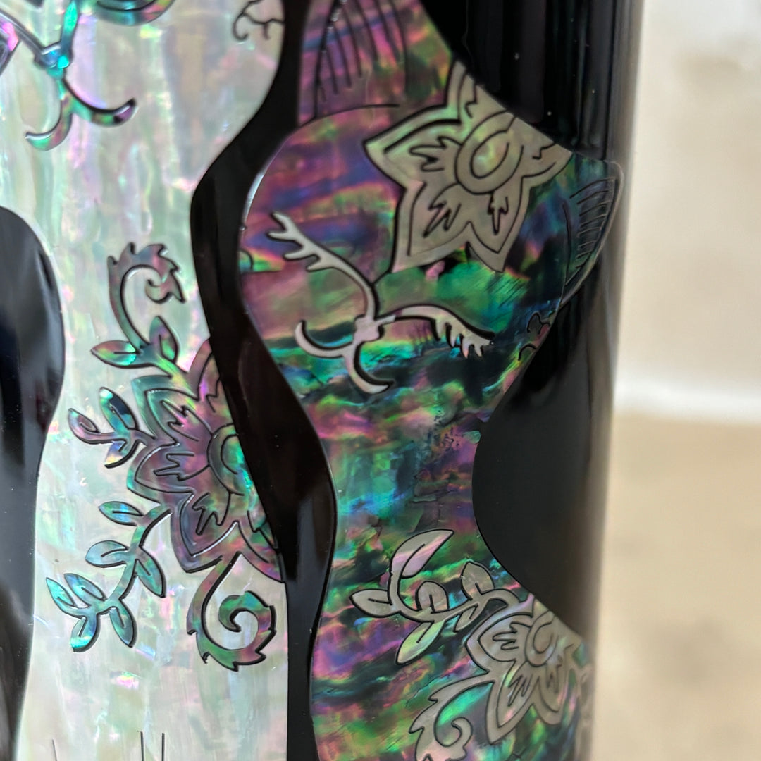 Mother of Pearl Black Stainless Thermal Bottle with Cats Pattern