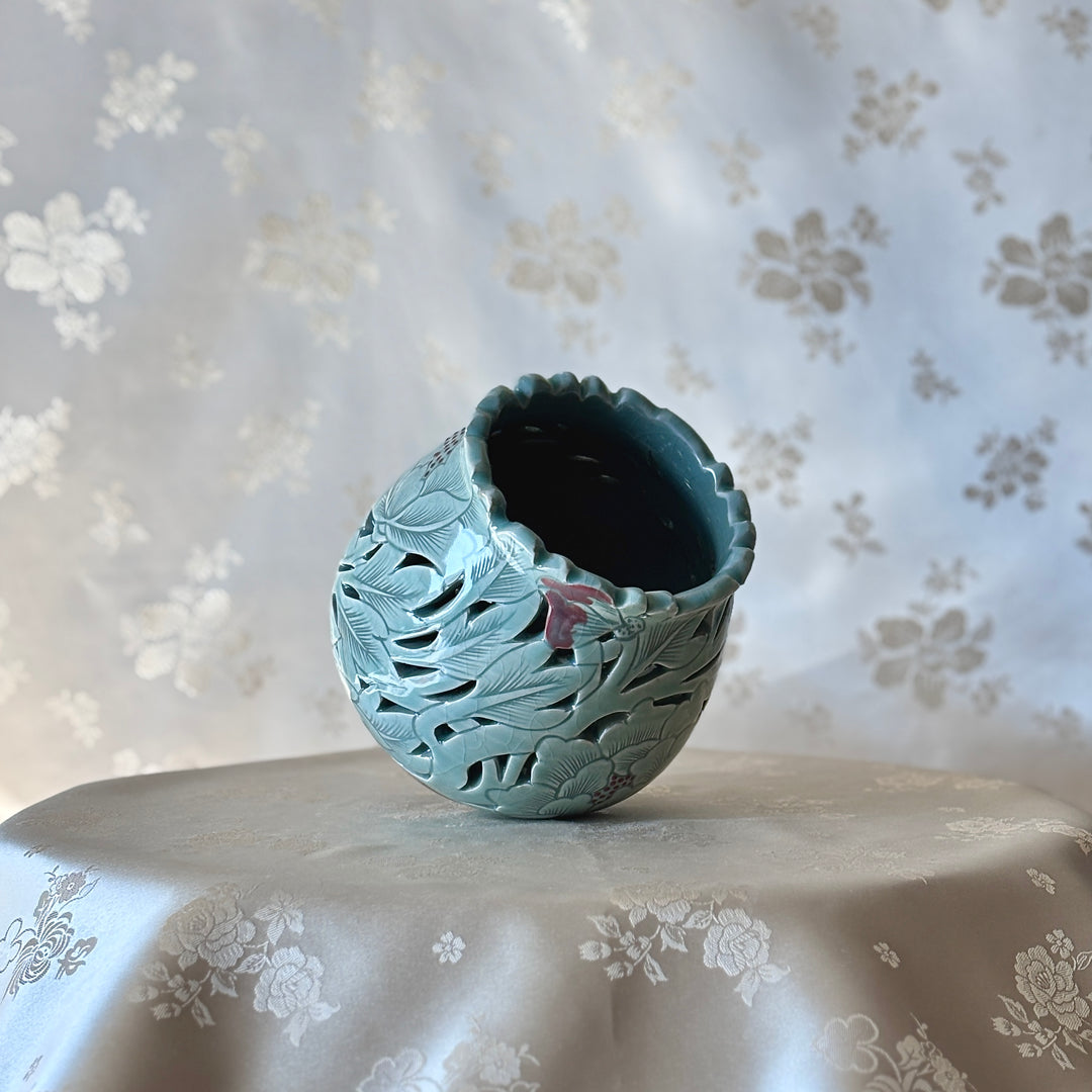 Celadon Openwork Vase with White Inlay: Peony Motif