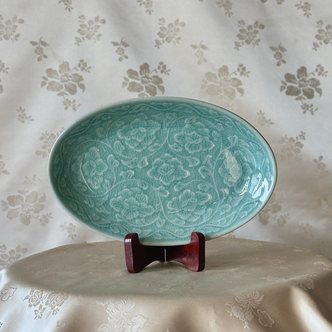 Celadon Oval Plate Set with Embossed Vine and Peony Design