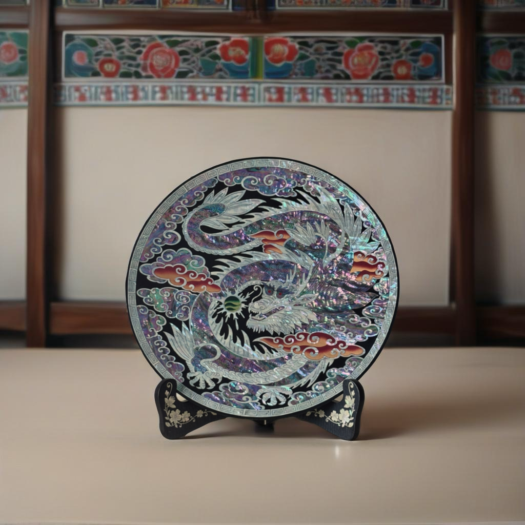 Mother of Pearl Lacquerware Plate with Dragon Motif