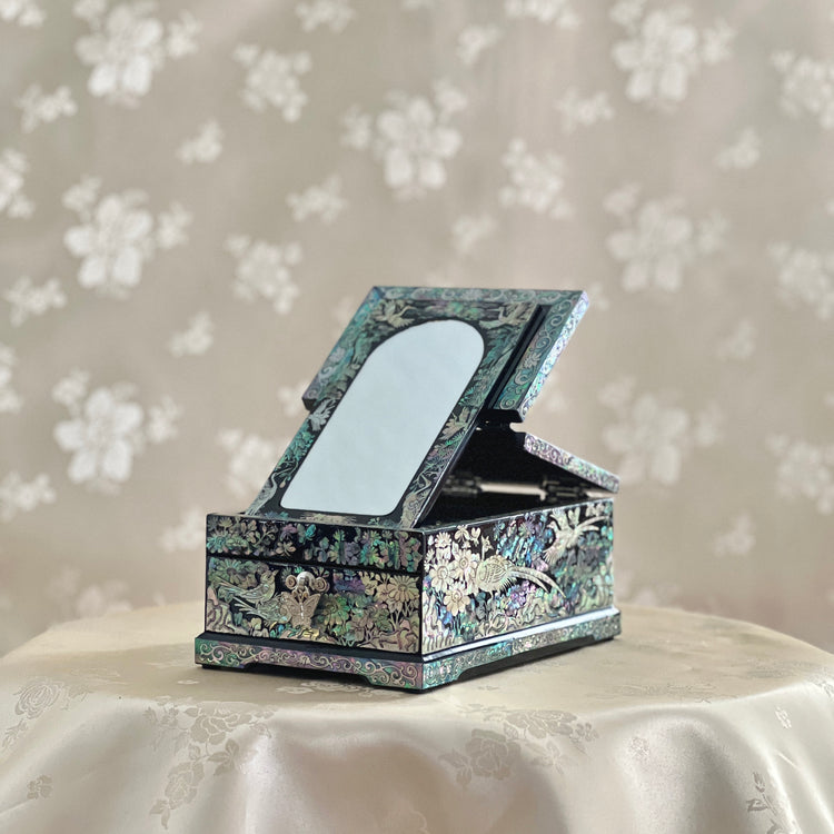 small jewelry box