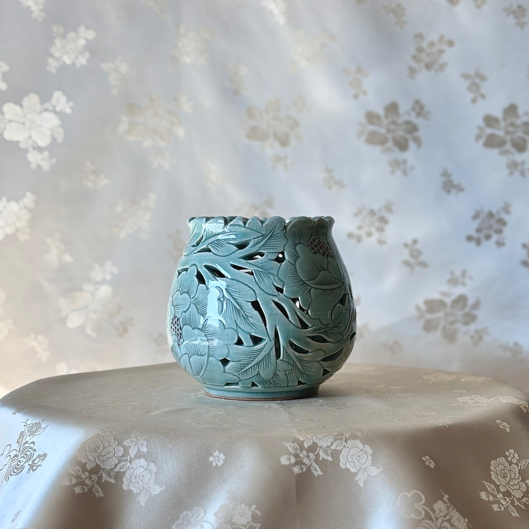 Celadon Openwork Vase with White Inlay: Peony Motif