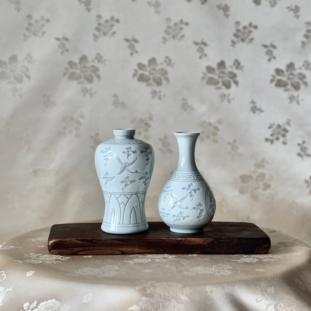 White Porcelain Vase Set: Cloud and Crane Incised Motif