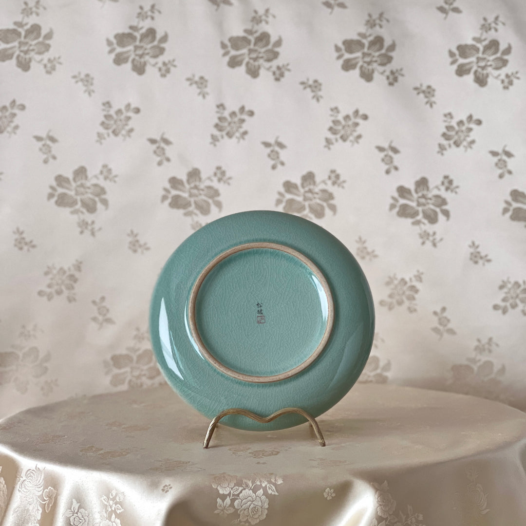 Celadon Plate Set with Inlaid Crane Motif