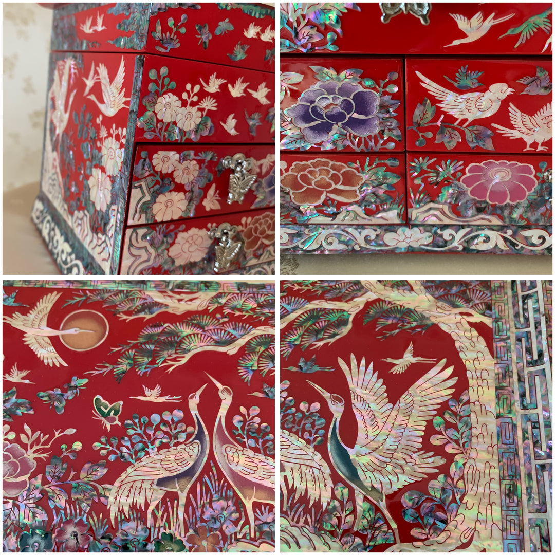 牡丹と鶴の模様の螺鈿赤木製宝石箱 (자개 목단 송학문 선비 설합 보석함)
