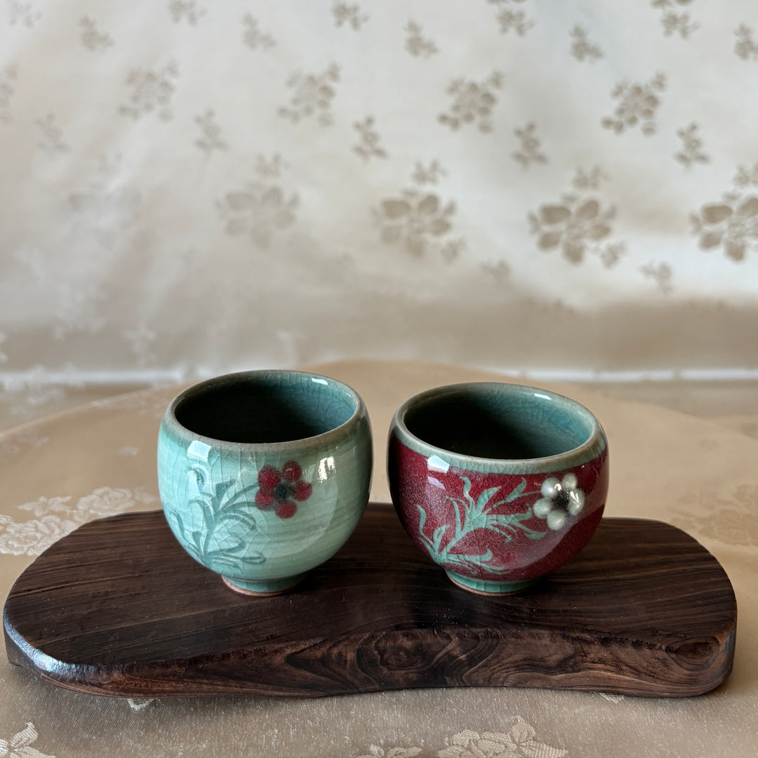 Celadon Cup Set with Distinct Color Inlays: Flower Motif