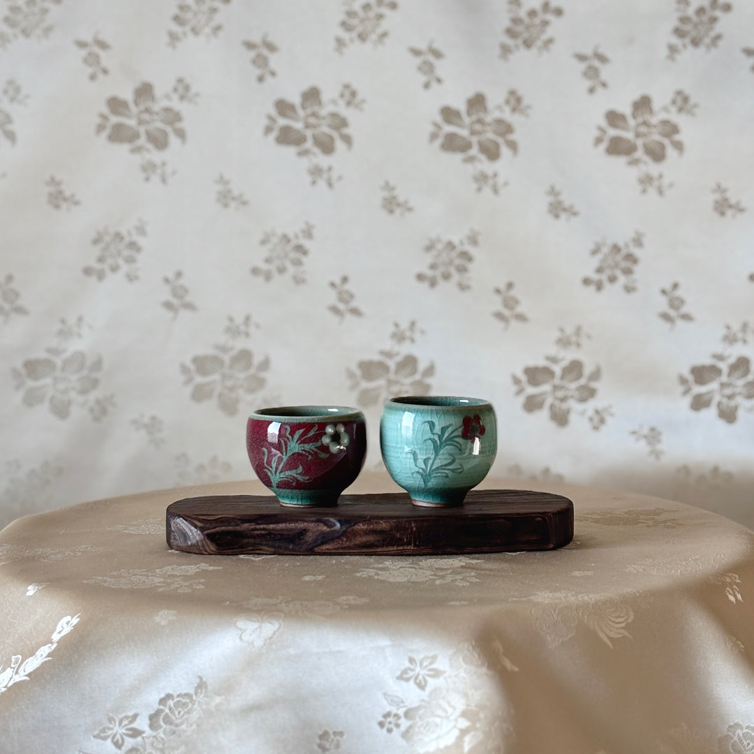 Celadon Cup Set with Distinct Color Inlays: Flower Motif