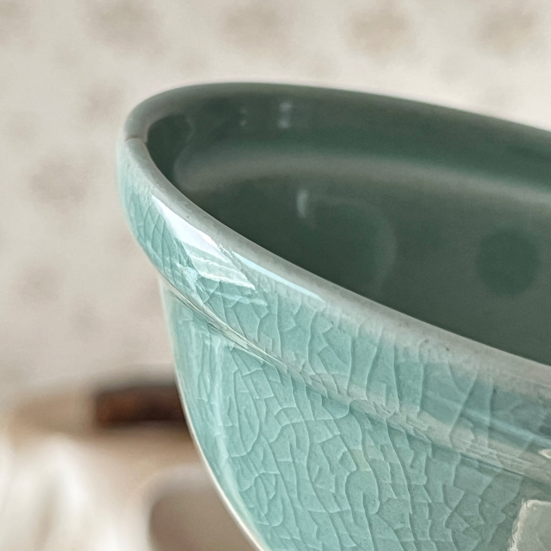 Celadon Soup Bowl Set with Matching Chopstick Rests