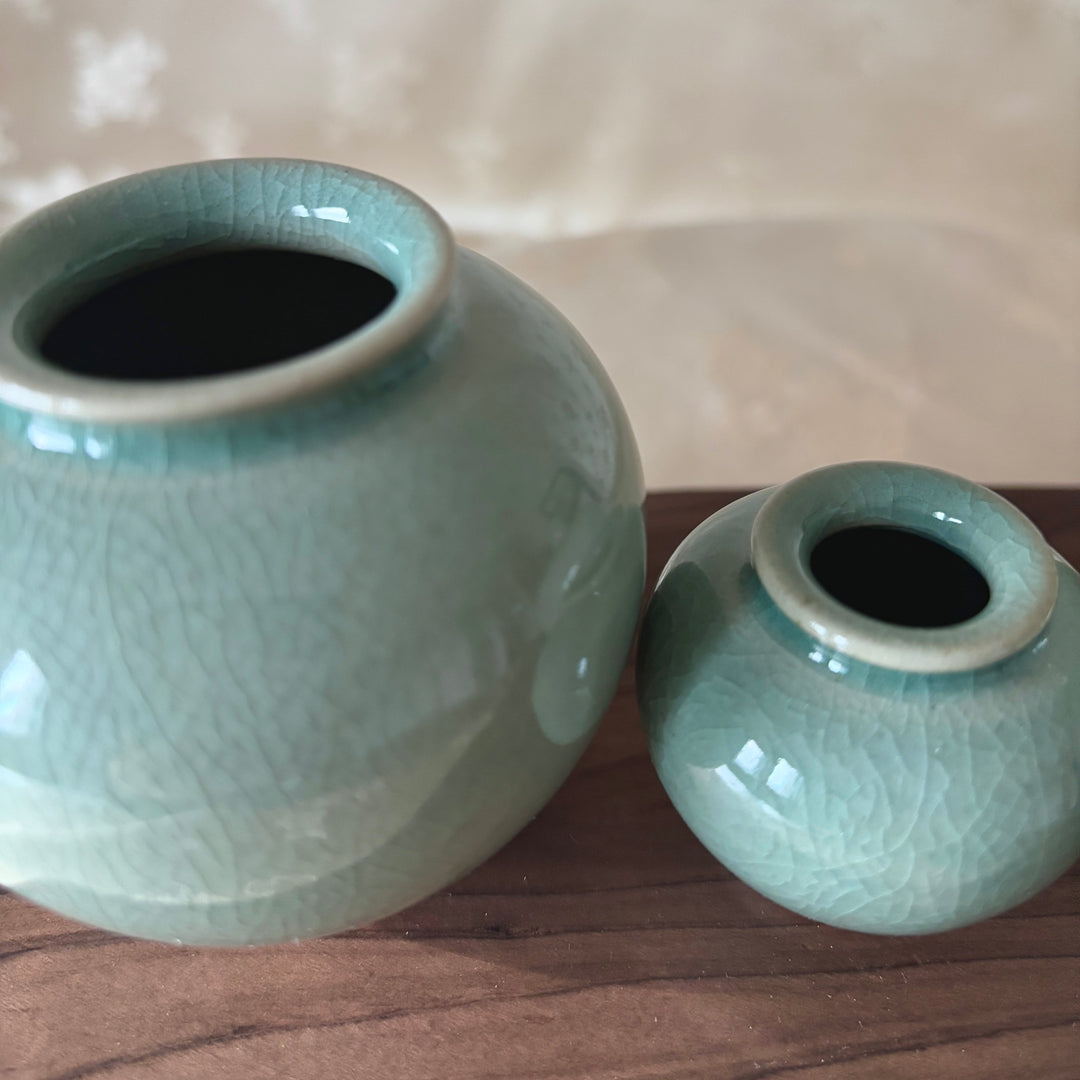 Celadon Miniature Vase Set with Wooden Board