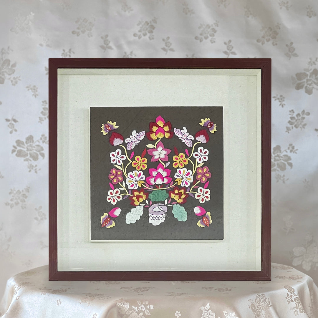 Embroidery with Potted Lotus Pattern in Wooden Frame