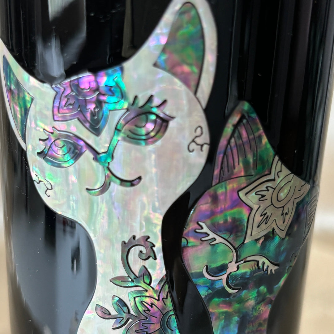 Mother of Pearl Black Stainless Thermal Bottle with Cats Pattern