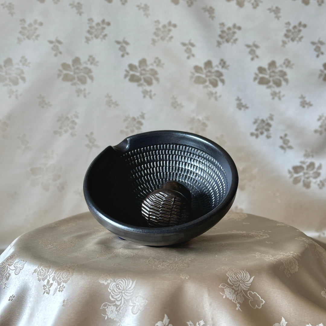 Mini Earthenware (Onggi) Grinding Bowl