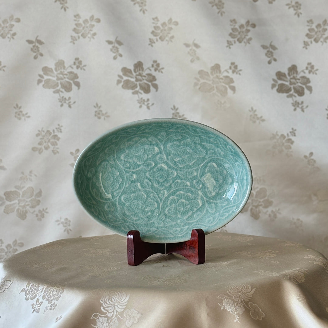 Celadon Oval Plate Set with Embossed Vine and Peony Design