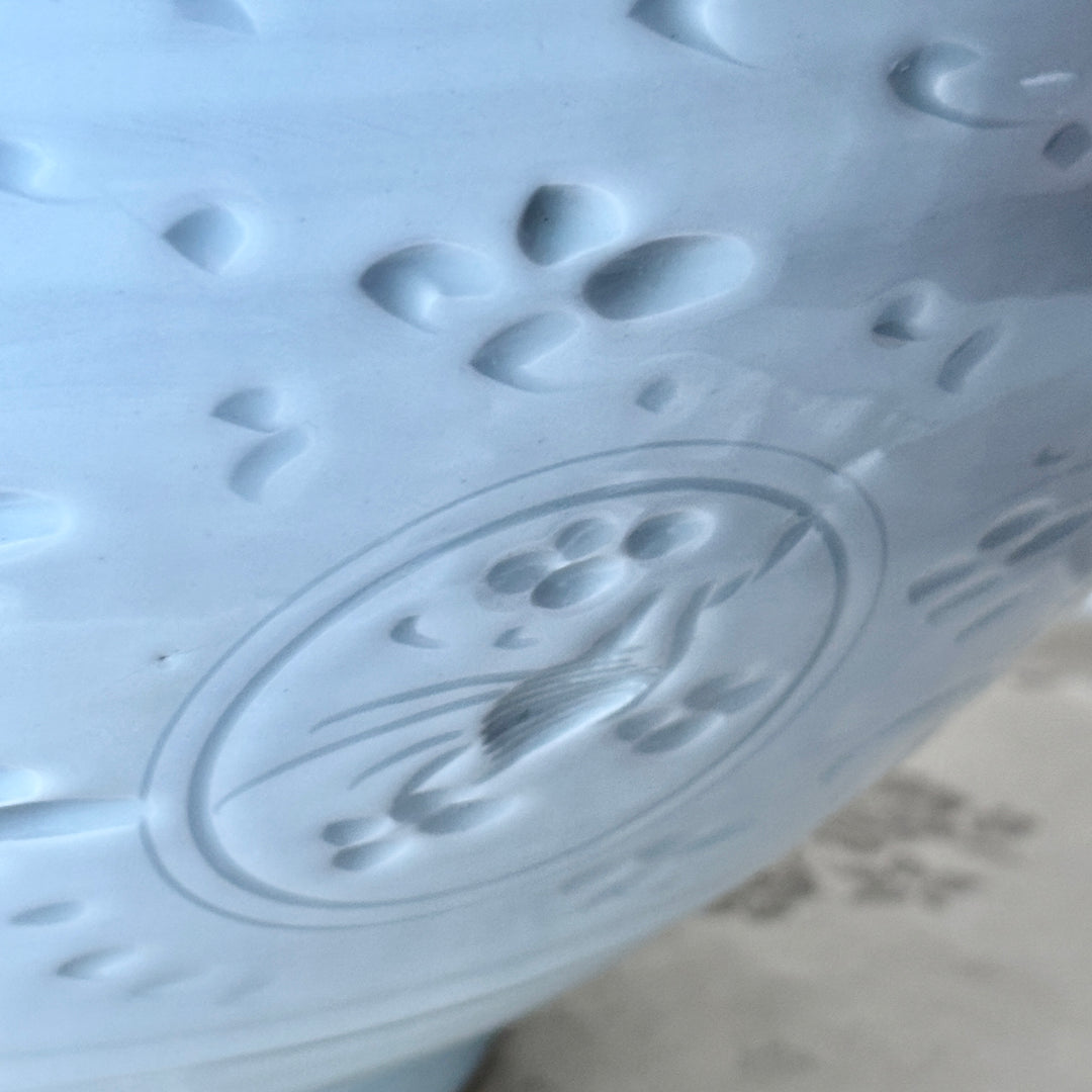 White Porcelain Vase with Incised Cloud and Crane Motif