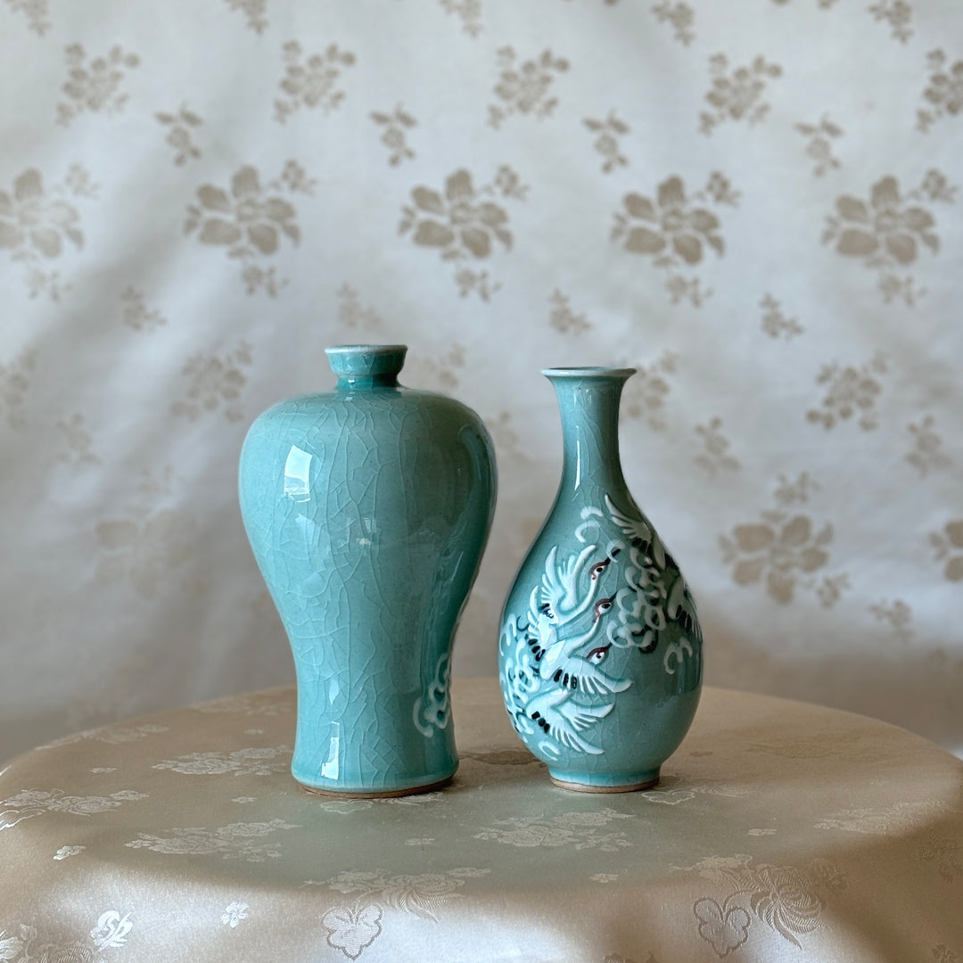 Celadon Vase Set with Embossed Flying Crane and Cloud Pattern