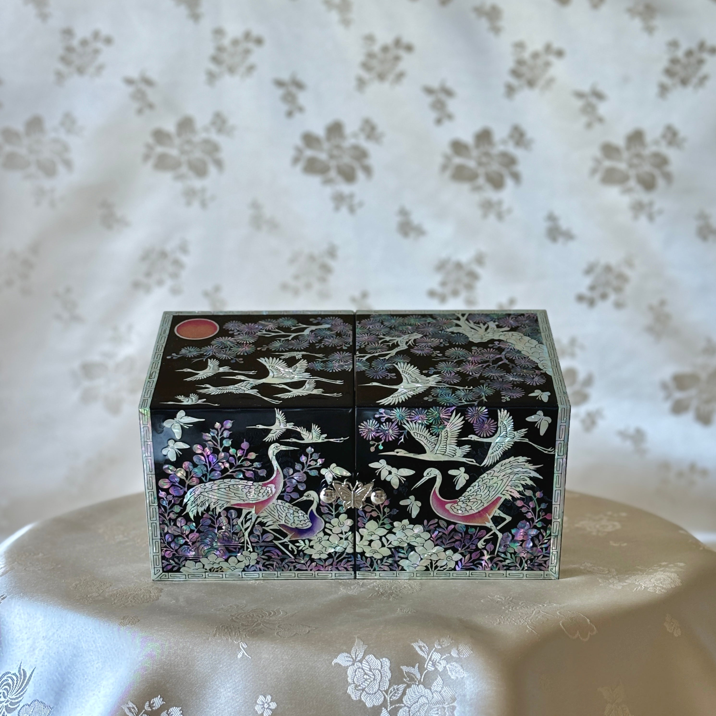 Mother of Pearl Jewelry Gift Box Cranes and buy Pine Tree New