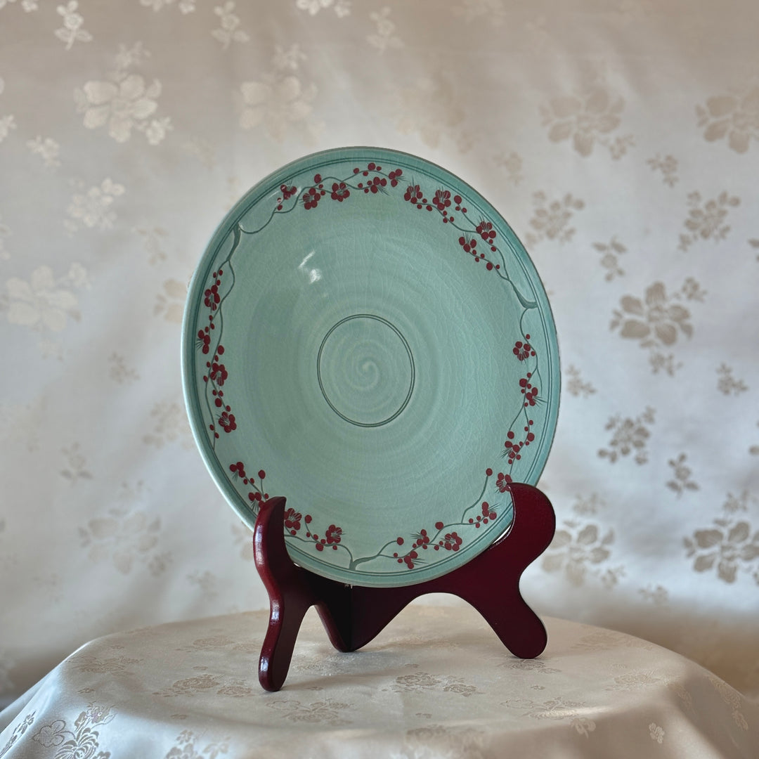 White Celadon Set of Plate and Vase with Plum Blossom Pattern