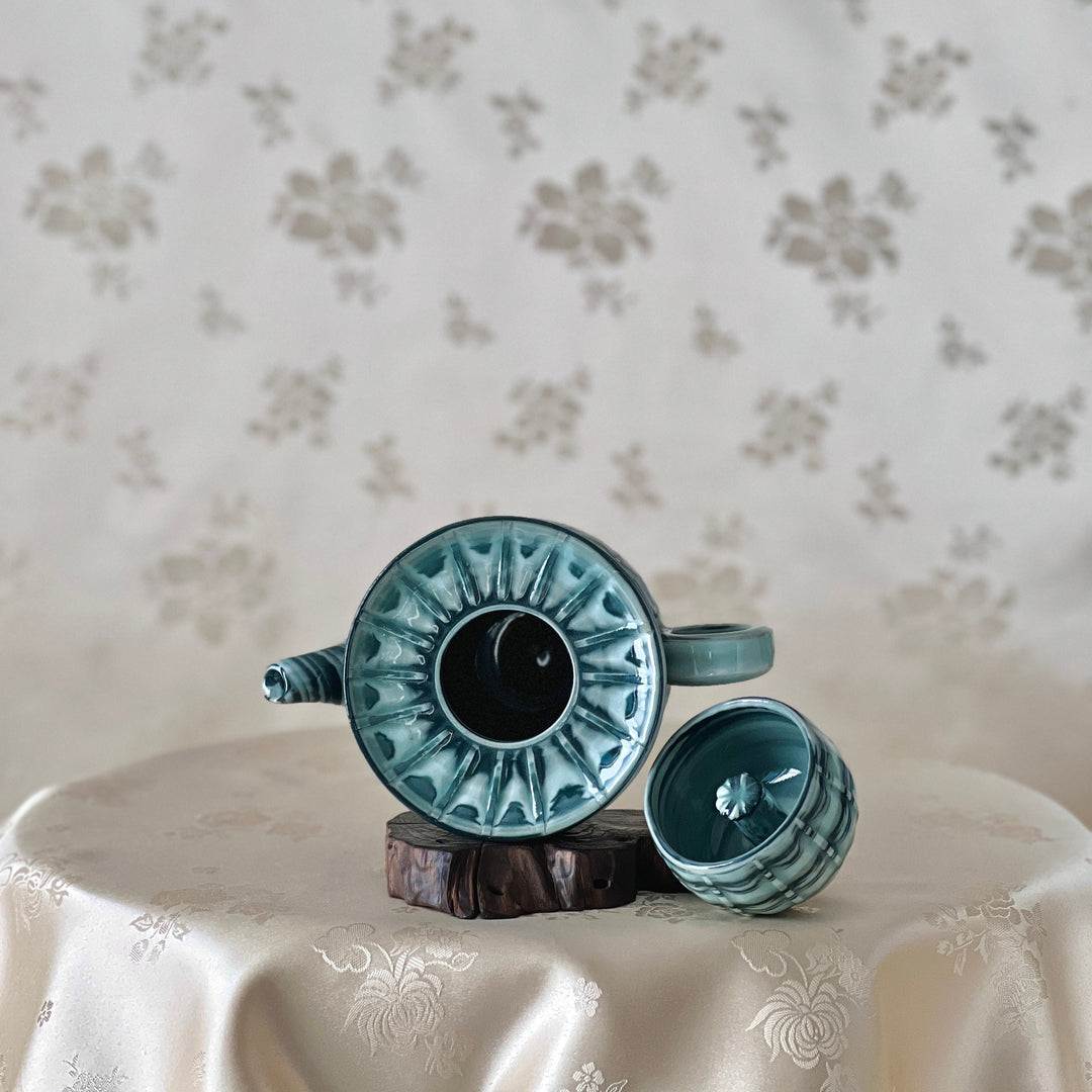 Celadon Pythagorean Cup with Swirling Mixed Clay Design