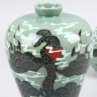 Celadon Vase Set with Inlaid Pine Tree and Crane Pattern