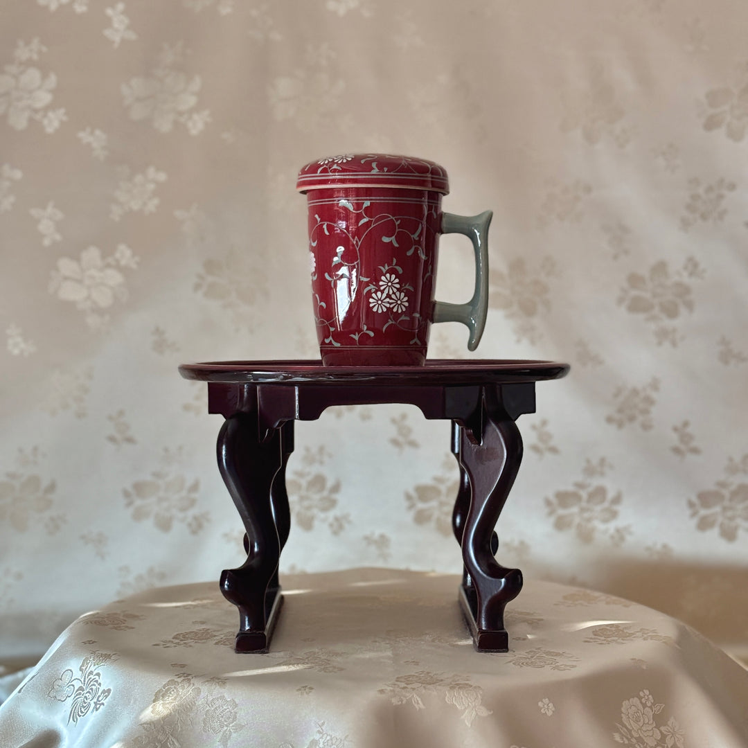 Mother of Pearl Table Featuring Peony Pottery and Lotus Vine Motif