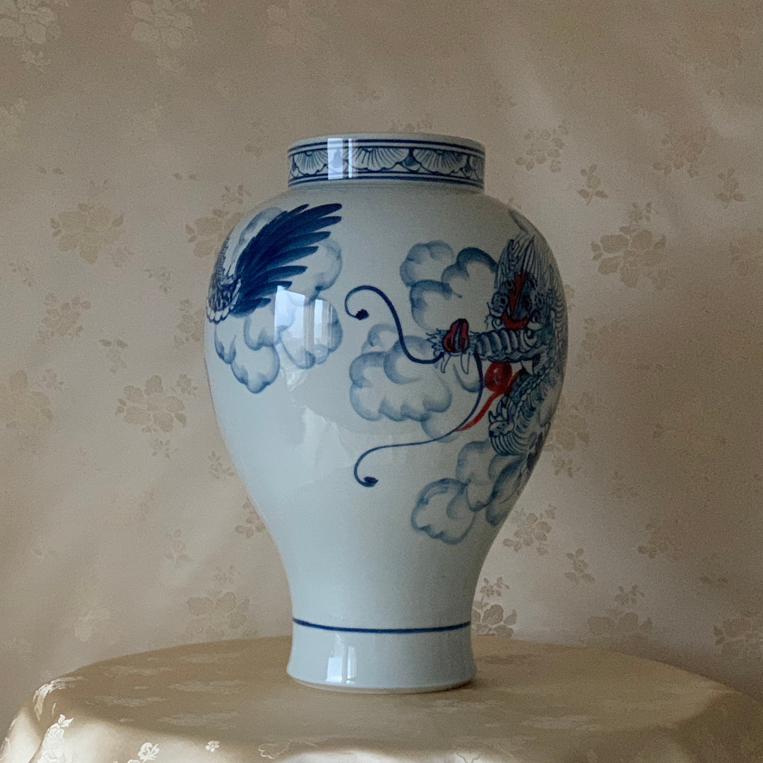 White Porcelain Vase with Drawn Dragon and Cloud Pattern (백자 청화 용운문 호)