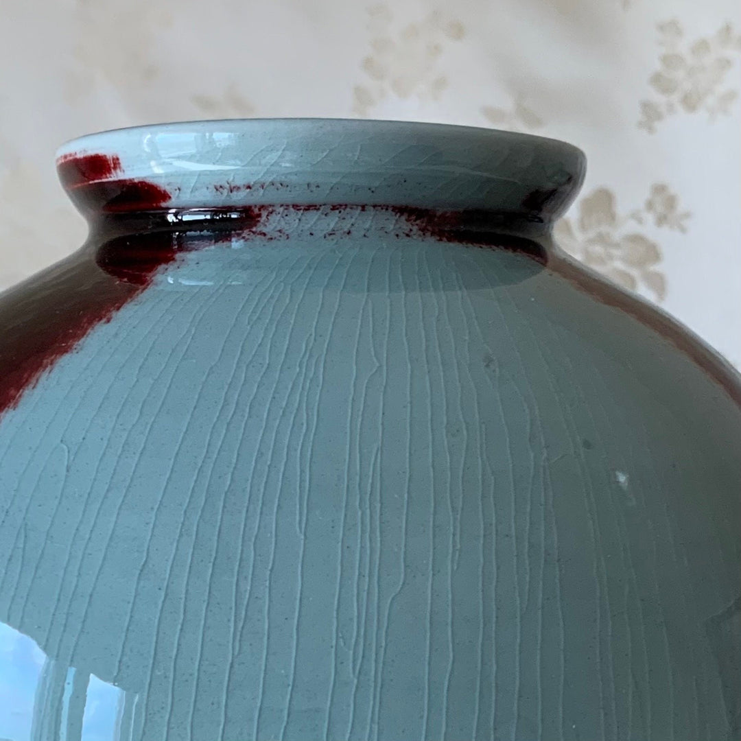 Copper Glazed Porcelain Vase: Fire-Formed Pattern (동화 요변 호)