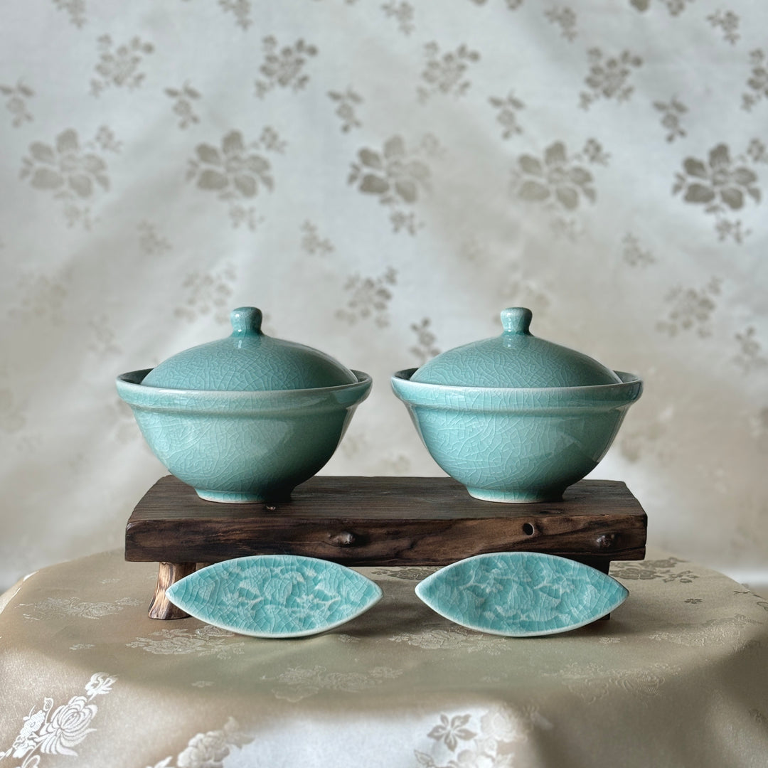 Celadon Soup Bowl Set with Matching Chopstick Rests