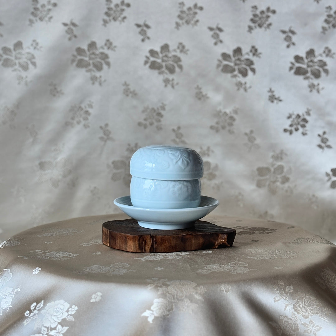 White Porcelain Tea Cup Set with Mugunghwa (Hibiscus) Motif