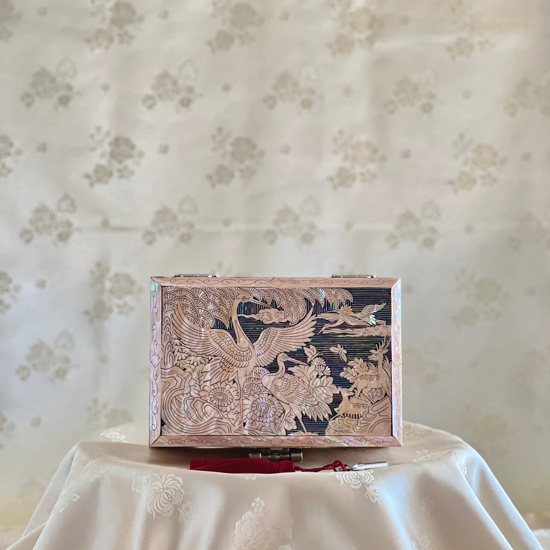 Mother of Pearl Pink-beige Jewelry Box with Longevity Symbols Pattern