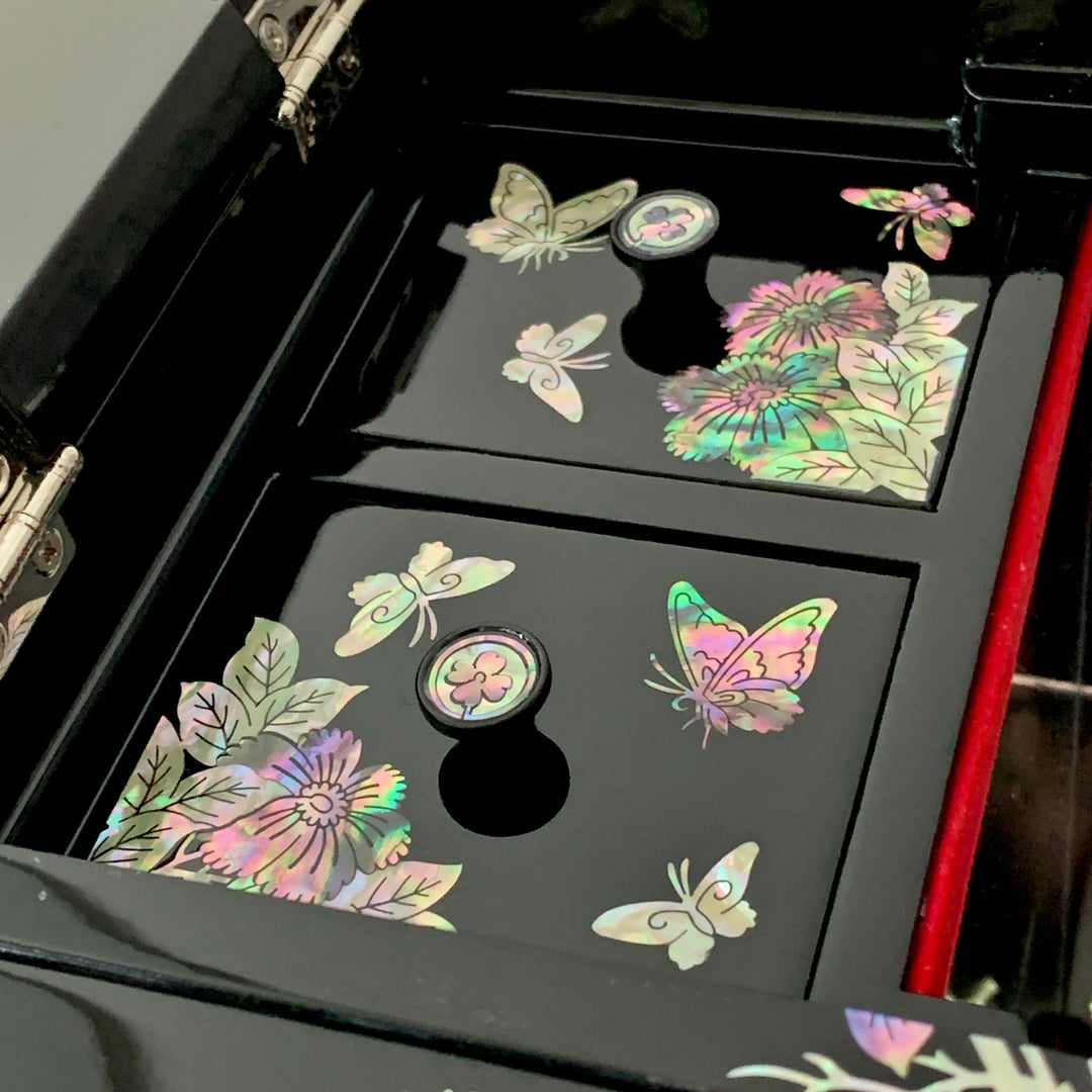 Mother of Pearl Double Doored Wooden Jewelry Box with Peony, Butterfly and Bird Pattern (자개 호접 화조문 양문 보석함)